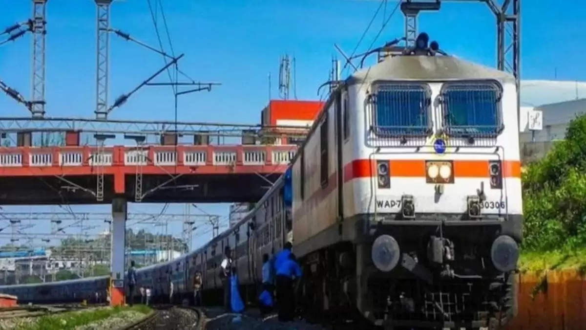 Railways लेने जा रही बड़ा फैसला, एसी 3 इकोनोमी क्लास खत्म करने जा रही